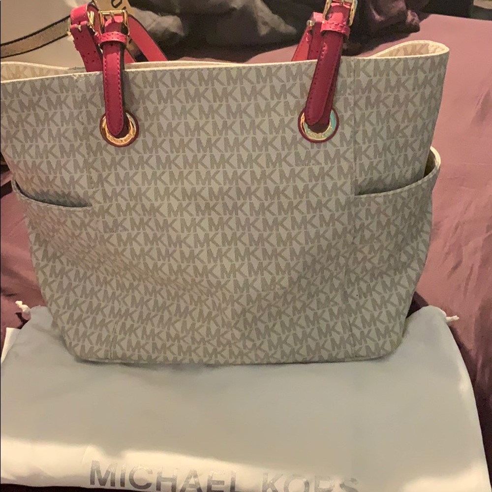 Michael Kors Purse
